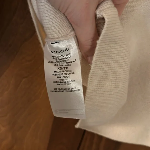 Vince Wool Blend Hooded Quarter Zip